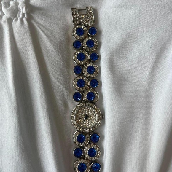 SILVER AND BLUE SUZANNA SOMERS RHINESTONE WATCH - Picture 5 of 6